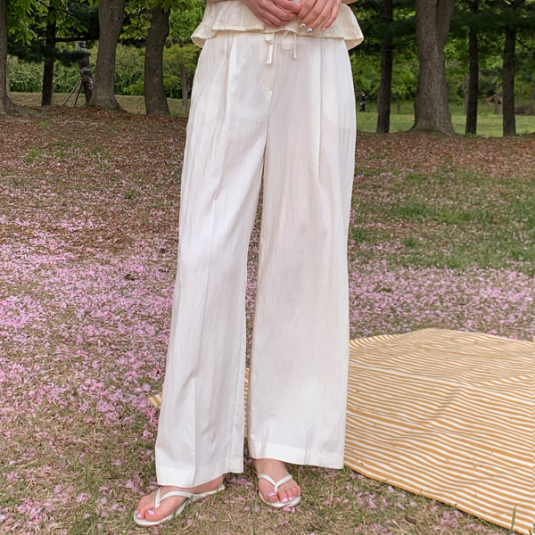 <font color="bb4b57"><b>Limited quantity SALE</b></font><br> Summer light Banding wide Pants