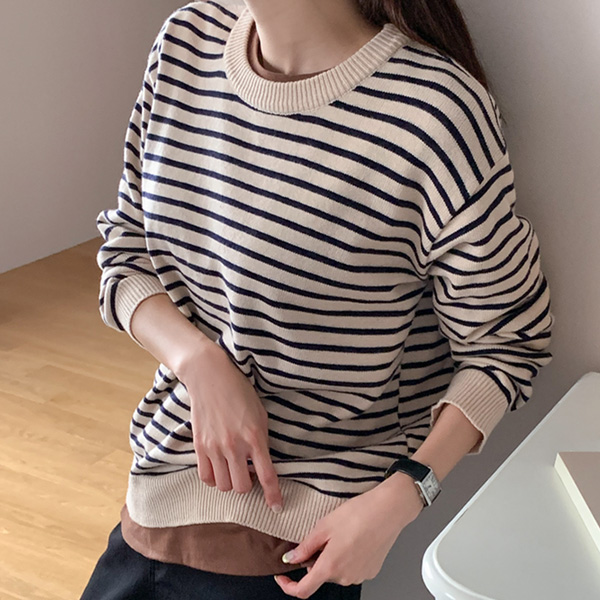 Mild Round Stripe Knit