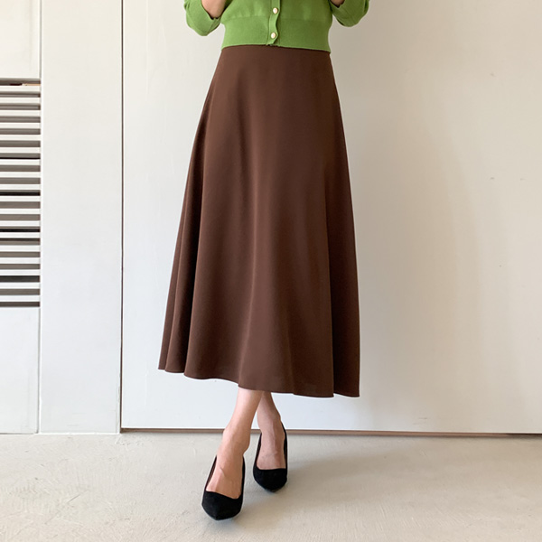 Howl Back Banding Long Flare Skirt