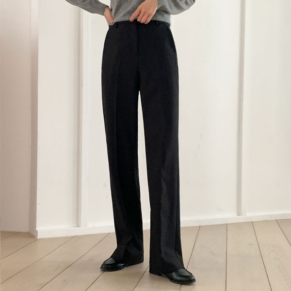 <font color="bb4b57"><b>Limited quantity SALE</b></font><br> Liketantan Semi Boot cut Pants