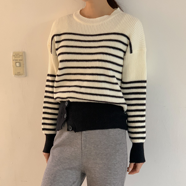 Tuyu Dangara Button Team Knit