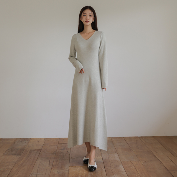 Melo Line Maxi Knit Dress