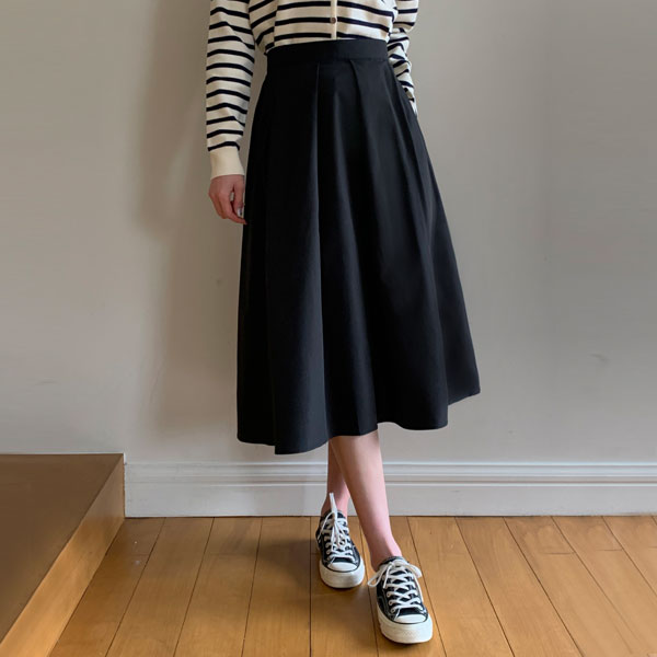 Mine Pintuck Flare Skirt (SL)