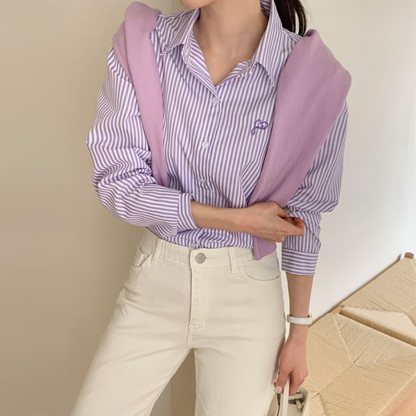 Wrinkle-free Love Embroidery Stripe Shirt