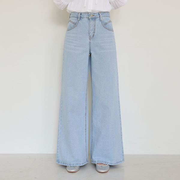 <font color="bb4b57"><b>[SNS exclusive special price]</b></font> Flee four seasons wide denim pants (SL)