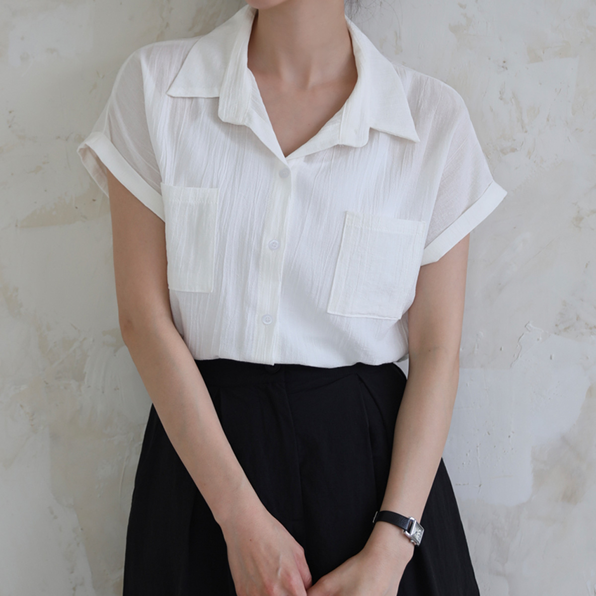 Natural cotton pocket short sleeve shirt