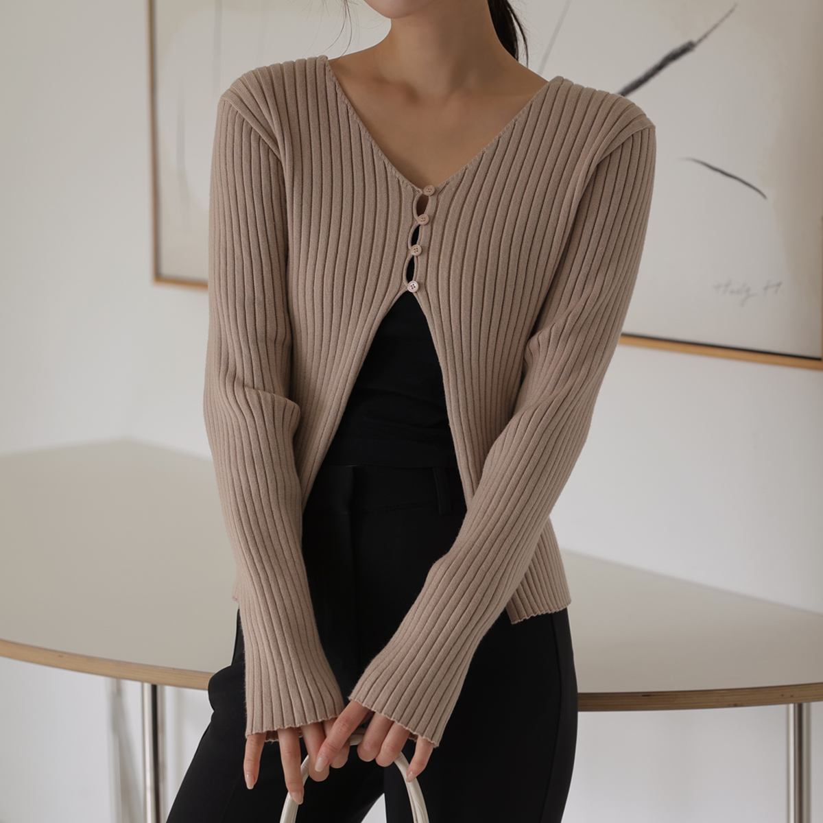 Soft washing golji team button cardigan