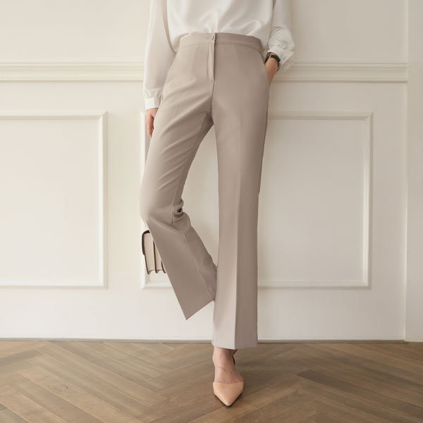 <font color="bb4b57"><b>Limited quantity SALE</b></font><br> Spring Soft Slim Bootcut Slacks (Band Waist) (S-XL)