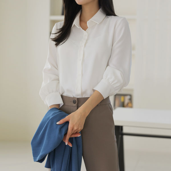 Seven Days Mid-Season Basic Blouse