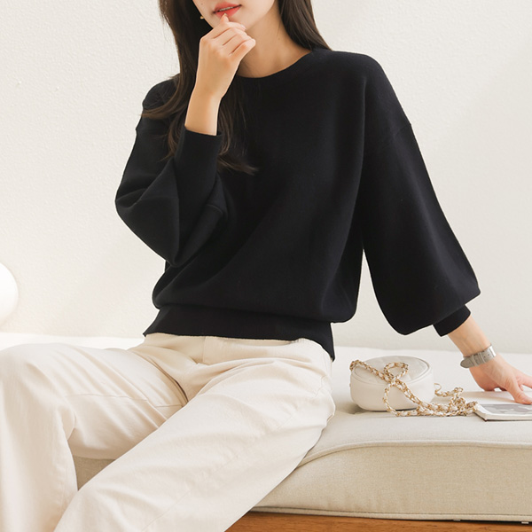 Uni volume sleeve long sleeve knit