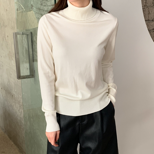 <font color="bb4b57"><b>Limited quantity SALE</b></font><br> [Planning]Maybe Cashmere Knit turtleneck