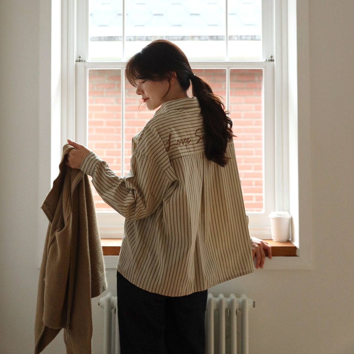 Sunshine embroidery Striped shirt