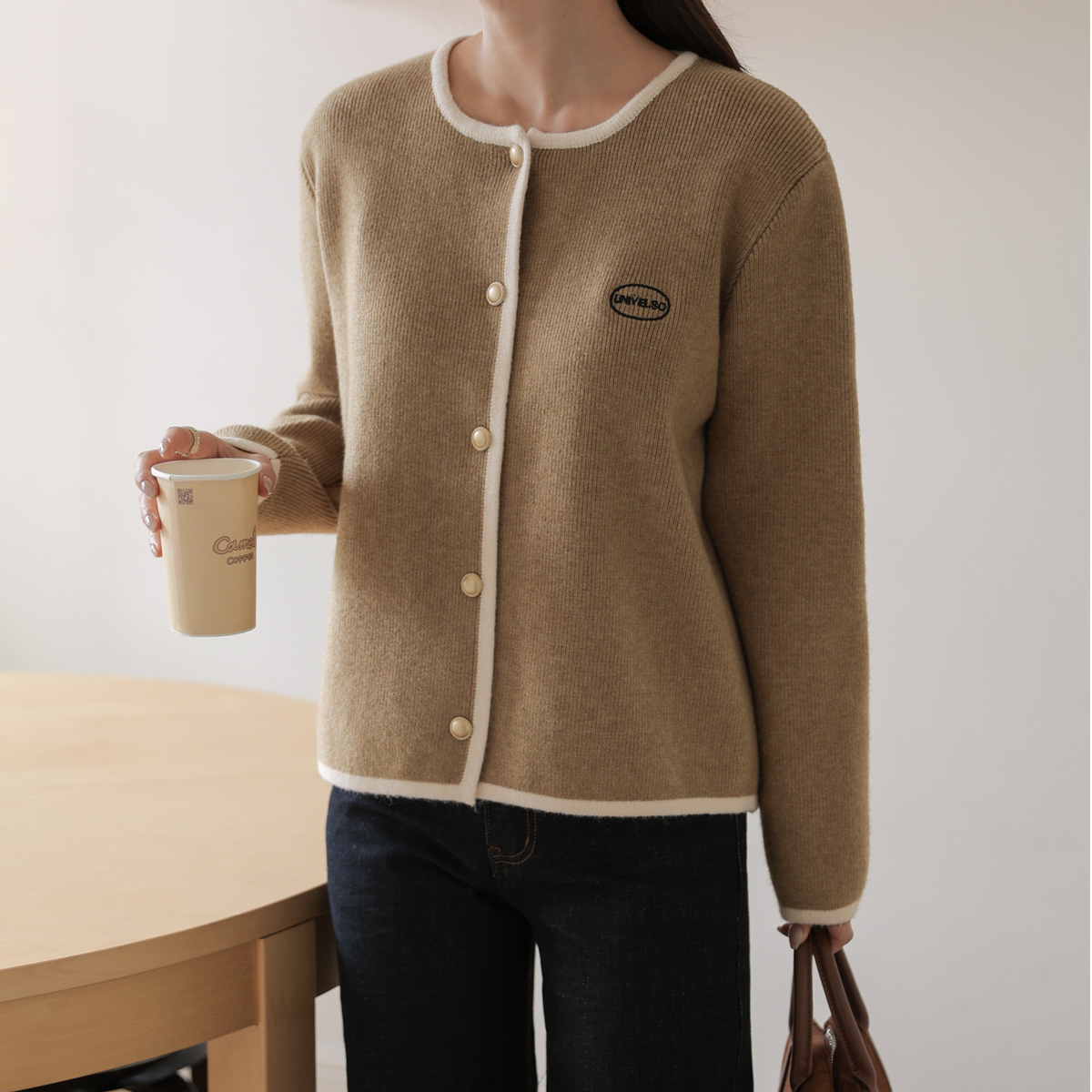 Ownership Button Wool Cardigan (Wool 25%)