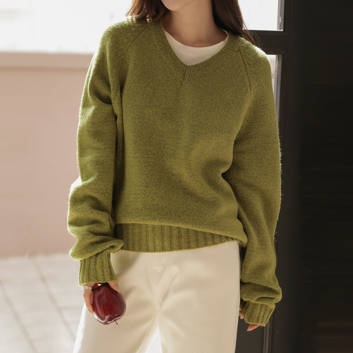 Olive loose fit V-neck knit