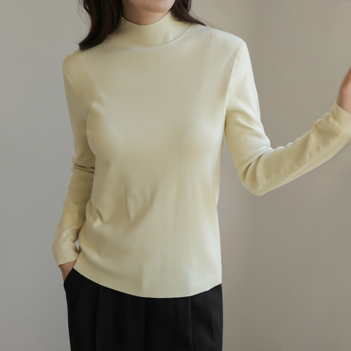 Milk Viscose Half-Wool Plain Polar Knit (Viscose 52%)