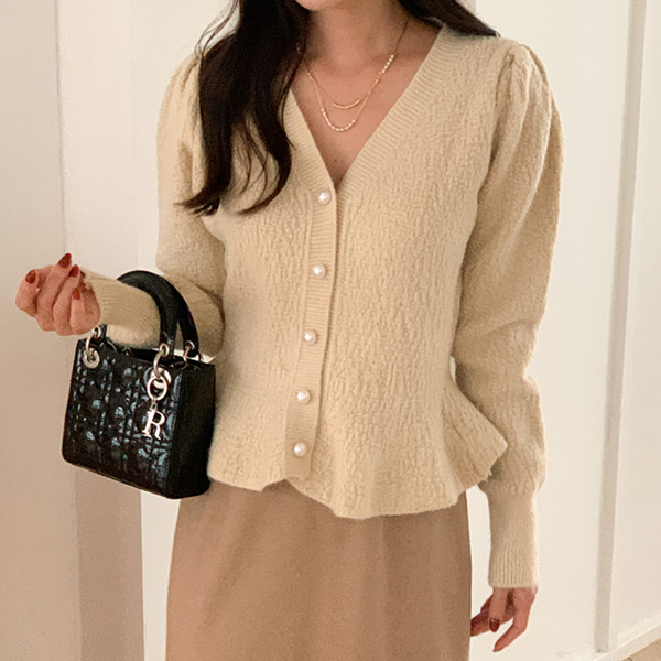 Lovely pearl peplum pearl Cardigan