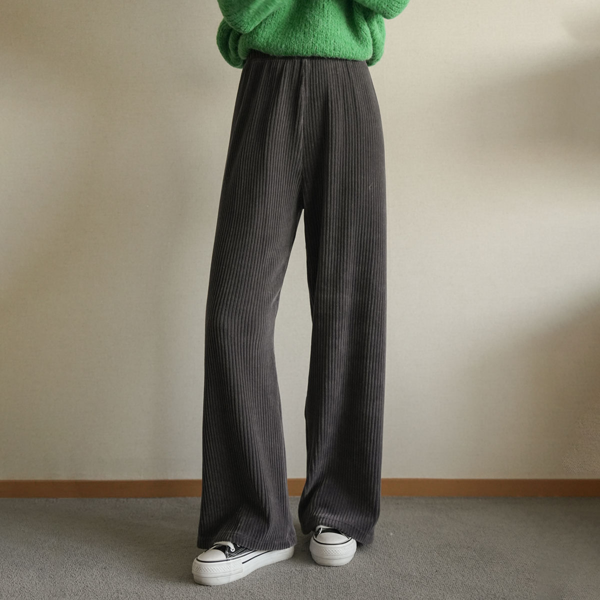 Tough corduroy wide banding pants