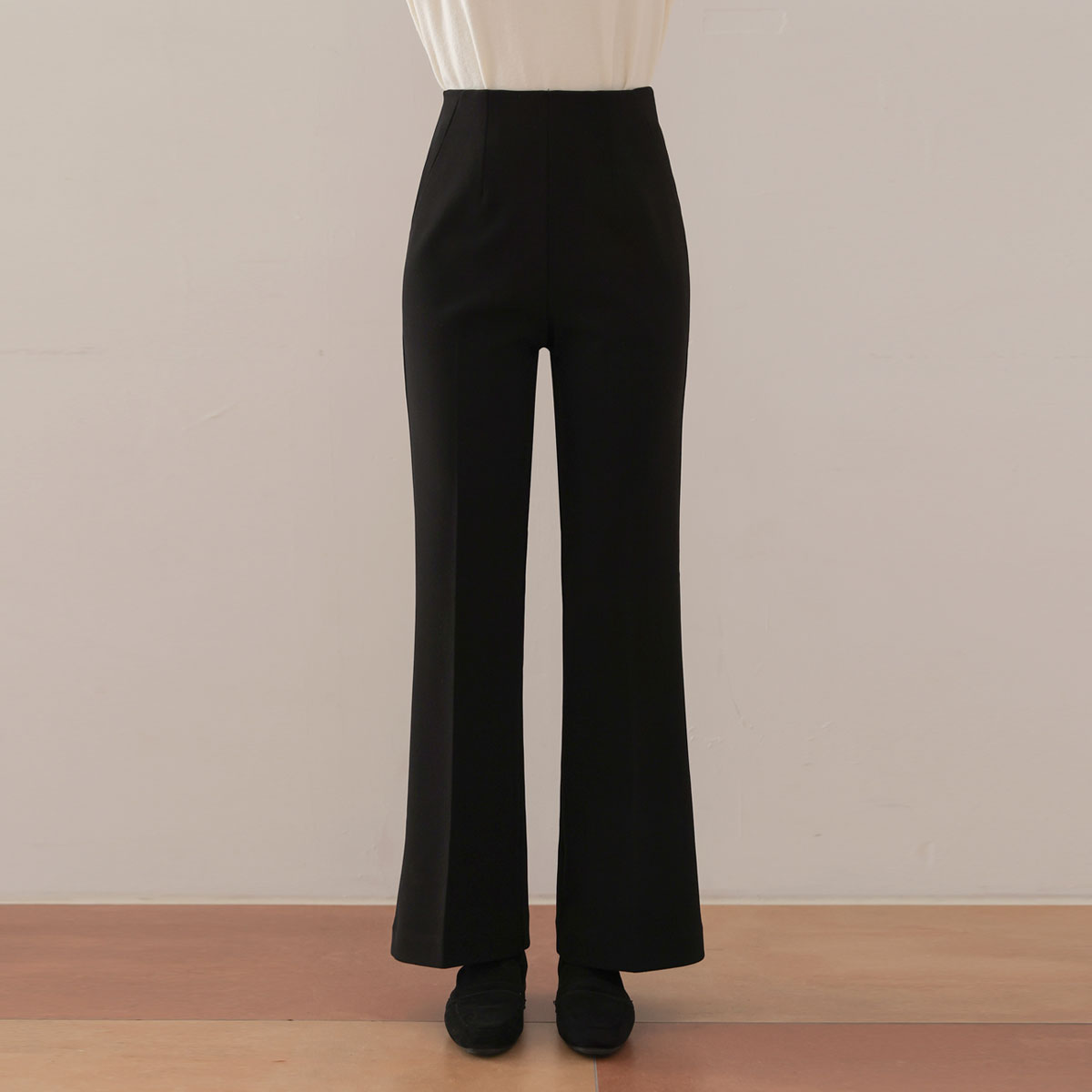 <font color="#810100"><b>[Made]</b></font> Life item, chewy high-waisted slim bootcut slacks