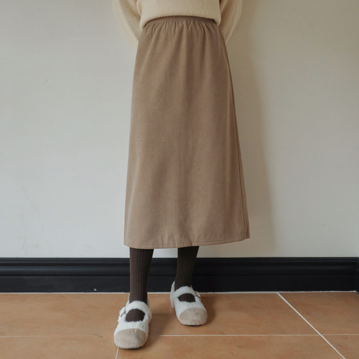 Daily Ruffled Banding Corduroy Skirt