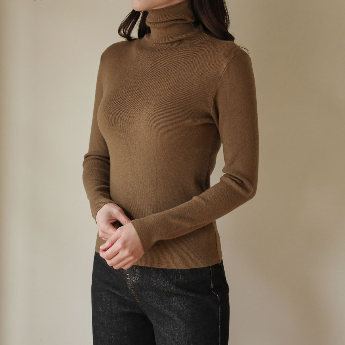 Simple Basic Highneck Slim Knit (Viscose)