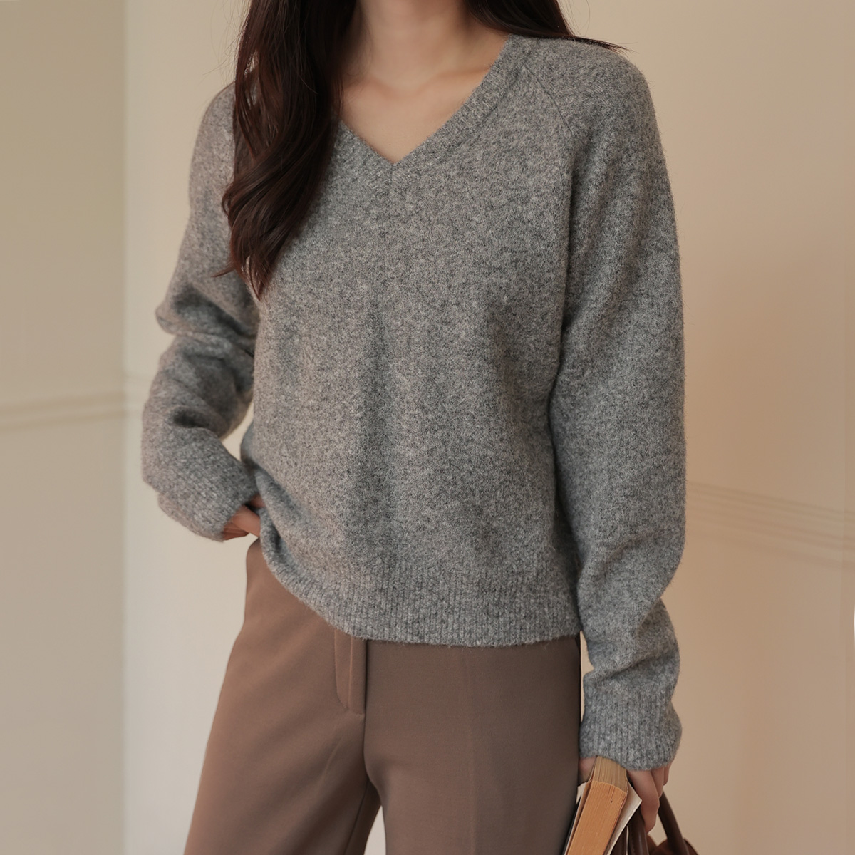 Fluffy V-neck Wool Knit