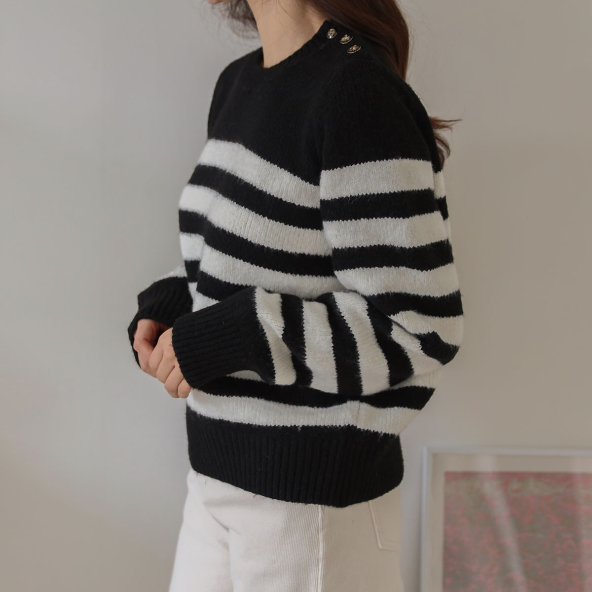 Deal Button Stripe Knit