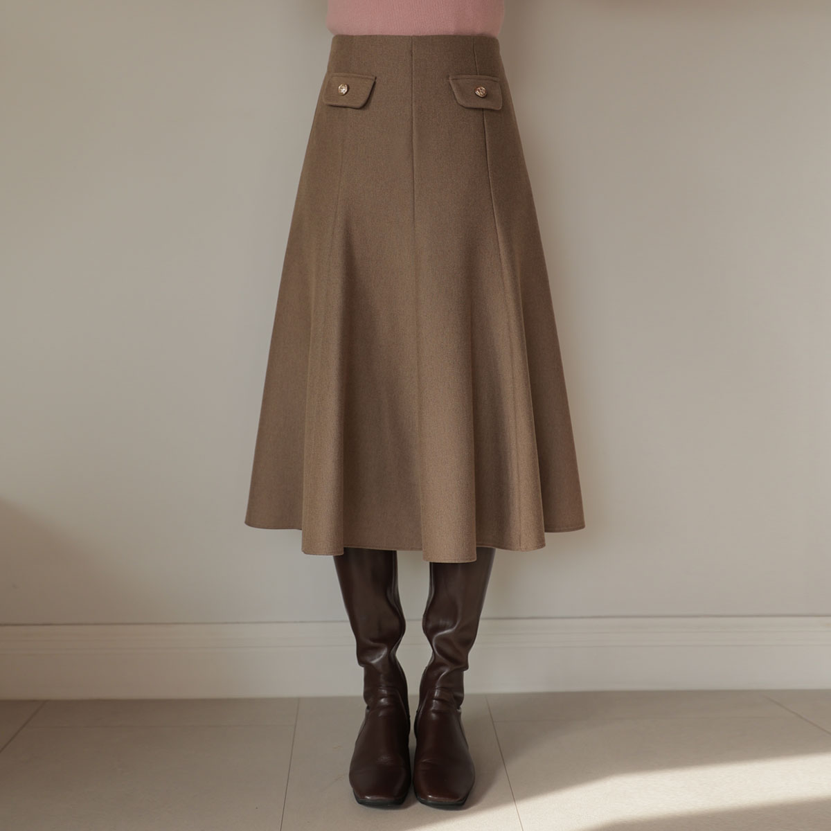 Pocket line napping midi skirt