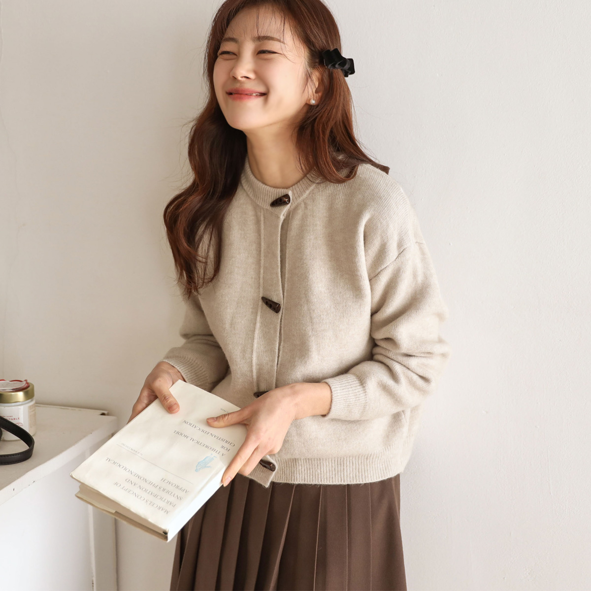 Rowing Tteokbokki Button Cardigan