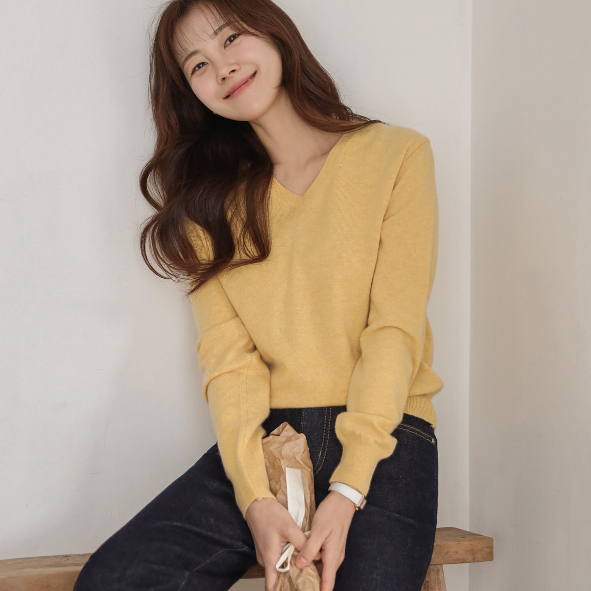 Hamel Cashmere Wool V-neck Knit